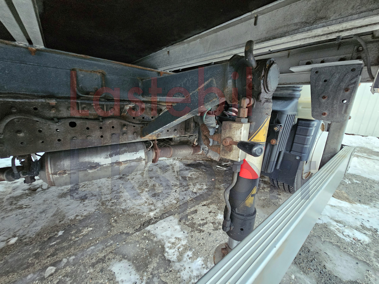 Kraanaga veoauto MITSUBISHI Fuso CANTER / FASSI F50 / LOW KM: pilt 22