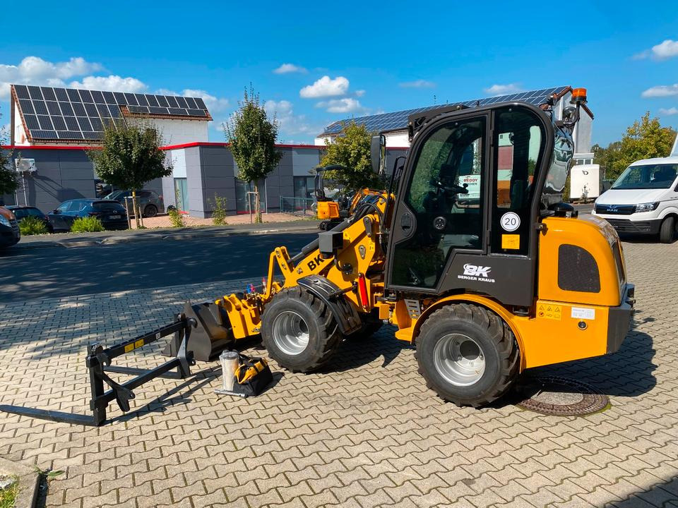 Hoflader/Radlader BK810 *BERGER KRAUS*Kubota *EURO-AUFNAHME*SCHNELLWECHSLER*SOFORT!* - Minilaadur: pilt 3 Hoflader/Radlader BK810 *BERGER KRAUS*Kubota *EURO-AUFNAHME*SCHNELLWECHSLER*SOFORT!* - Minilaadur: pilt 3
