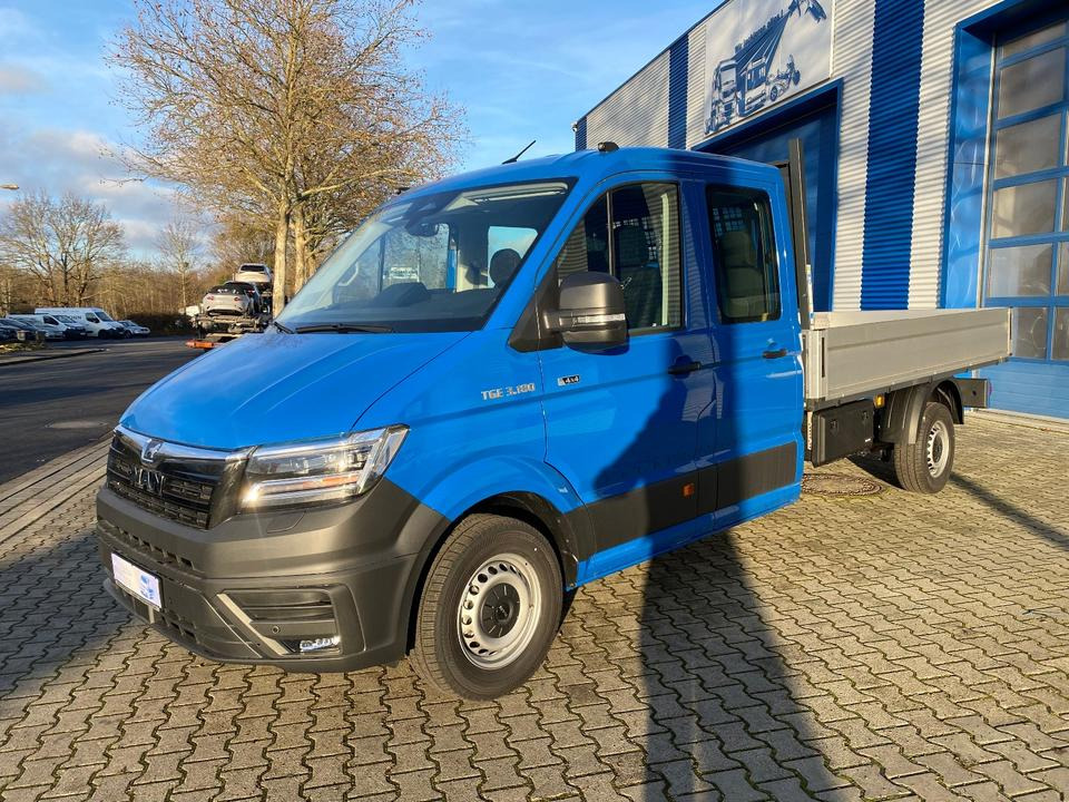 MAN TGE 3.180 4x4 Doka Pritsche Lang *INKL.19% MWT* AUTOMATIK*LED*CAM*AHK*TEMPO*STANDHZG*UVM* - Madelauto, Meeskonnaauto: pilt 4 MAN TGE 3.180 4x4 Doka Pritsche Lang *INKL.19% MWT* AUTOMATIK*LED*CAM*AHK*TEMPO*STANDHZG*UVM* - Madelauto, Meeskonnaauto: pilt 4