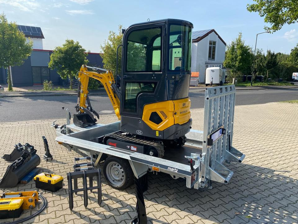 Minibagger BK1250KJSR + Tieflader + Zubehör *INKL.19% MWST*BERGER KRAUS*VERSTELLFAHRWERK* KUBOTA*SOFORT!* - Miniekskavaator: pilt 4 Minibagger BK1250KJSR + Tieflader + Zubehör *INKL.19% MWST*BERGER KRAUS*VERSTELLFAHRWERK* KUBOTA*SOFORT!* - Miniekskavaator: pilt 4