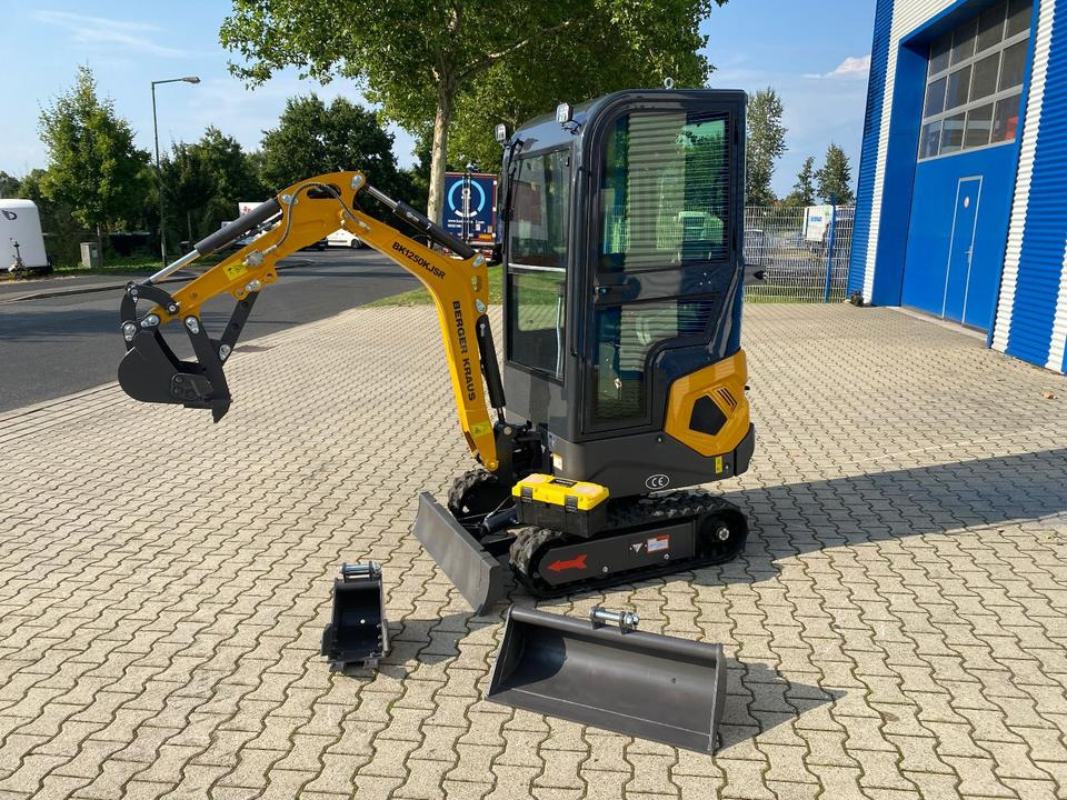 Minibagger BK1250KJSR inkl. Schaufelpaket *INKL.19% MWST*BERGER KRAUS*KUBOTA*VERSTELLFAHRWERK *SOFORT!* - Miniekskavaator: pilt 2 Minibagger BK1250KJSR inkl. Schaufelpaket *INKL.19% MWST*BERGER KRAUS*KUBOTA*VERSTELLFAHRWERK *SOFORT!* - Miniekskavaator: pilt 2