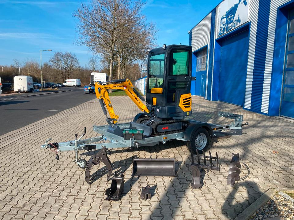 Minibagger BK950KS + Anhänger + Zubehör *INKL.19% MWST*BERGER KRAUS*KABINE*SOFORT!* - Miniekskavaator: pilt 1 Minibagger BK950KS + Anhänger + Zubehör *INKL.19% MWST*BERGER KRAUS*KABINE*SOFORT!* - Miniekskavaator: pilt 1