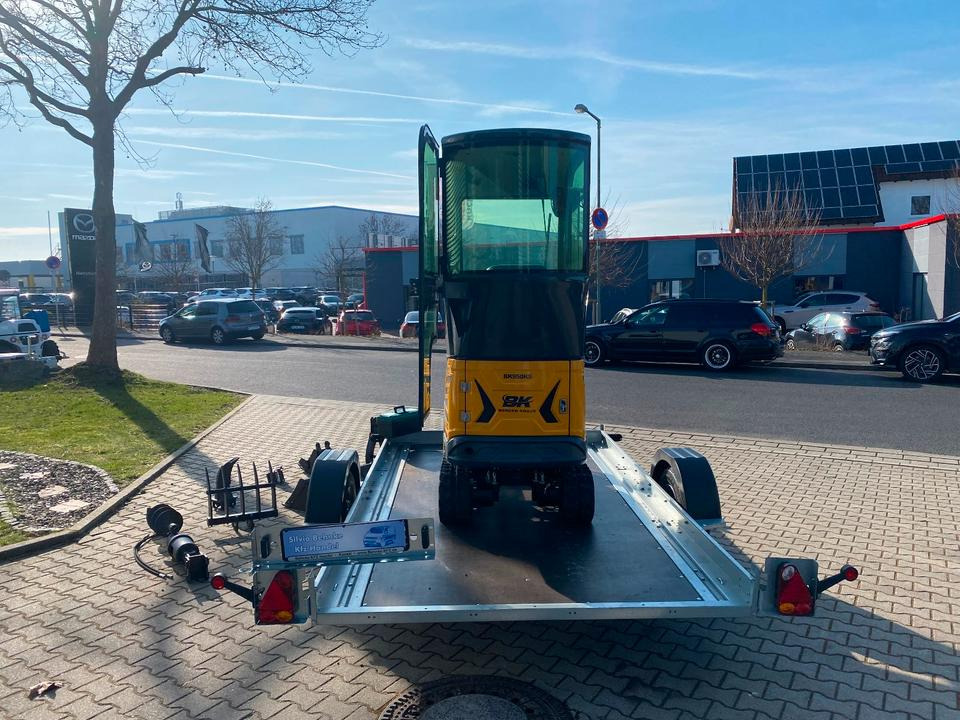 Minibagger BK950KS + Anhänger + Zubehör *INKL.19% MWST*BERGER KRAUS*KABINE*SOFORT!* - Miniekskavaator: pilt 4 Minibagger BK950KS + Anhänger + Zubehör *INKL.19% MWST*BERGER KRAUS*KABINE*SOFORT!* - Miniekskavaator: pilt 4