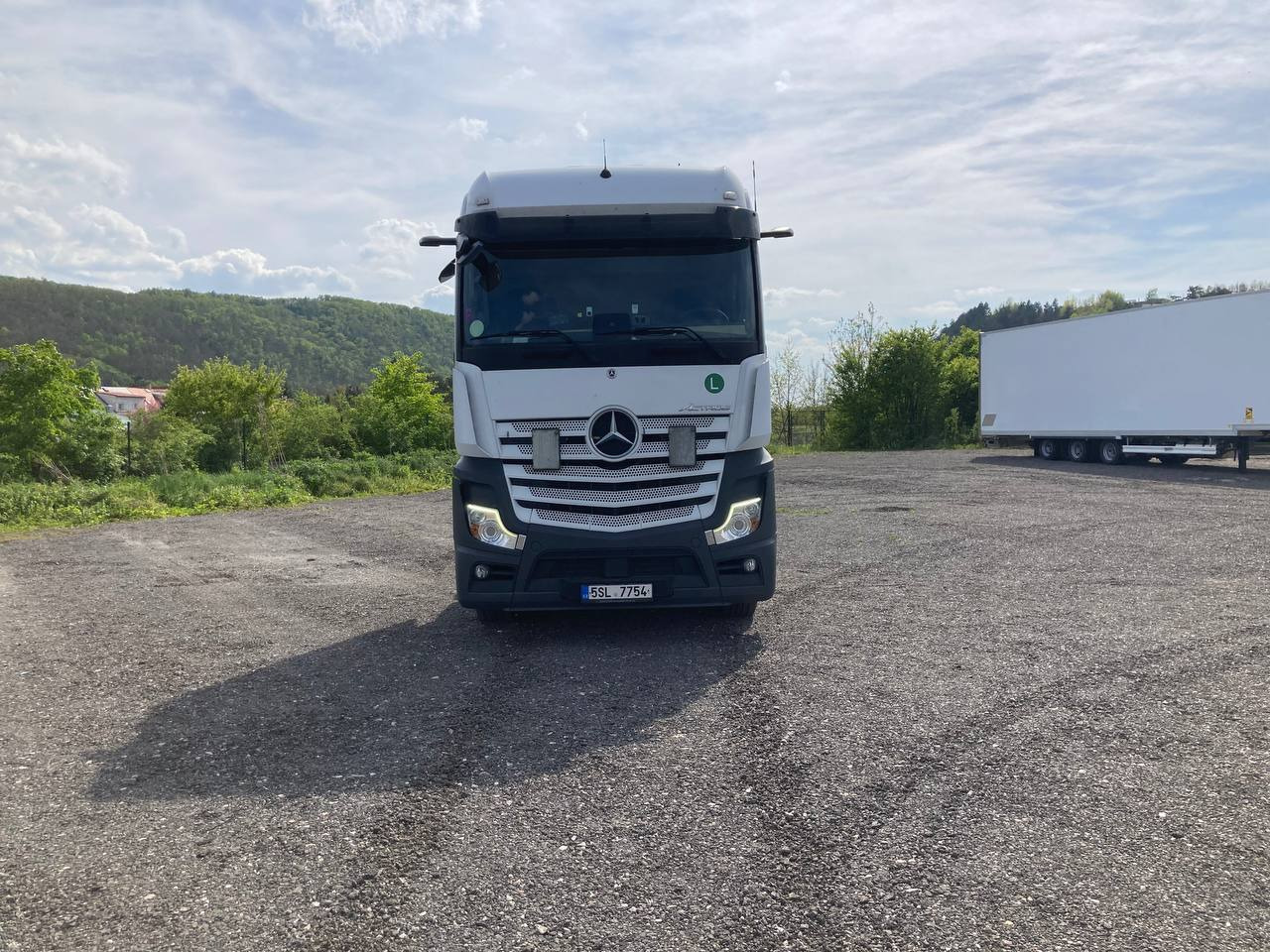 Mercedes-Benz Actros 1845 LS 4x2 BigSpace - Sadulveok: pilt 2 Mercedes-Benz Actros 1845 LS 4x2 BigSpace - Sadulveok: pilt 2
