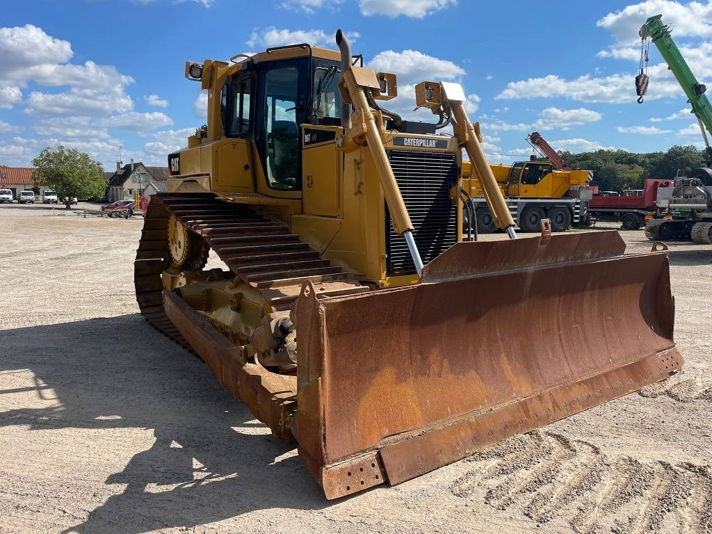 CAT D 6 T LGP - Buldooser: pilt 2 CAT D 6 T LGP - Buldooser: pilt 2