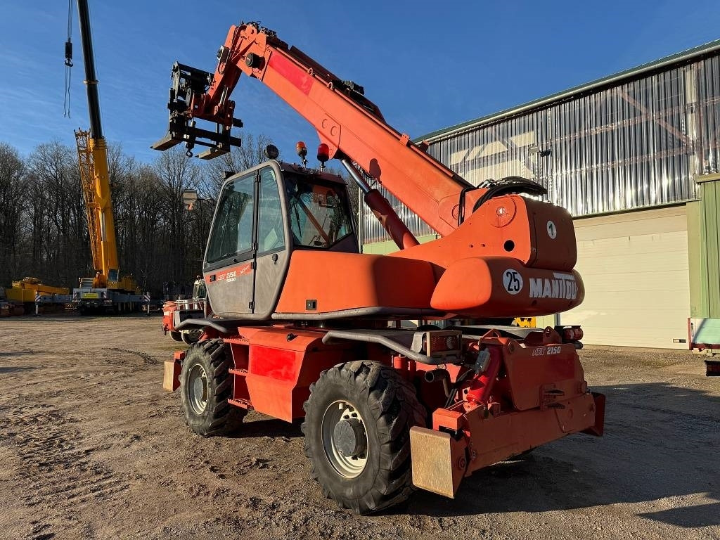 Manitou MRT 2150 M - Teleskooplaadur: pilt 4 Manitou MRT 2150 M - Teleskooplaadur: pilt 4