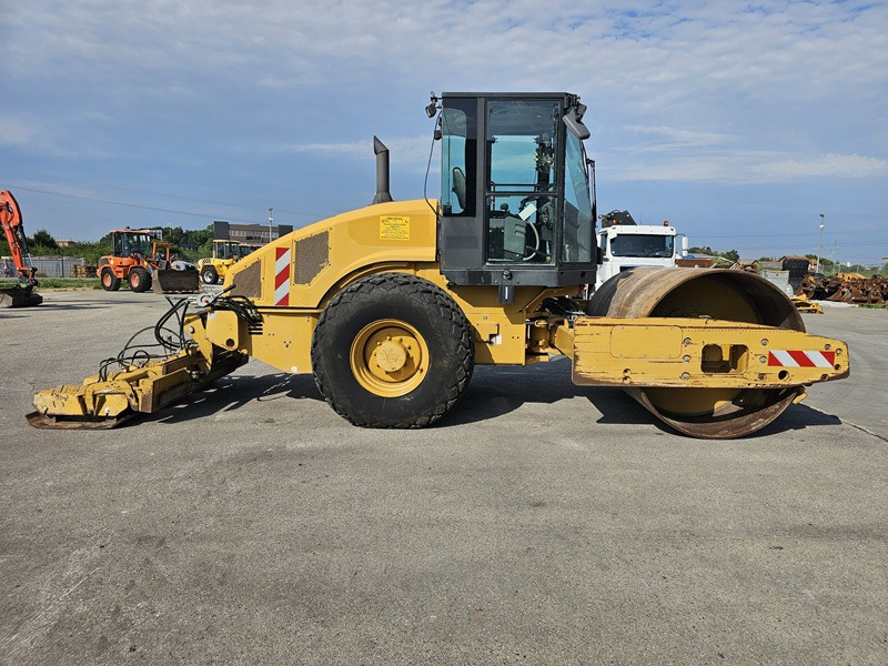 CATERPILLAR CS56 - Tihendaja: pilt 4 CATERPILLAR CS56 - Tihendaja: pilt 4