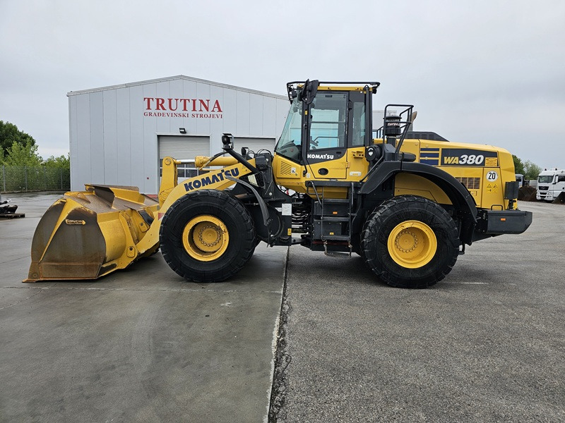 KOMATSU WA380-8 - Rataslaadur: pilt 1 KOMATSU WA380-8 - Rataslaadur: pilt 1