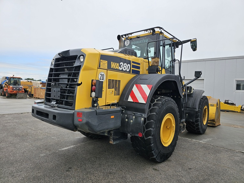 KOMATSU WA380-8 - Rataslaadur: pilt 3 KOMATSU WA380-8 - Rataslaadur: pilt 3