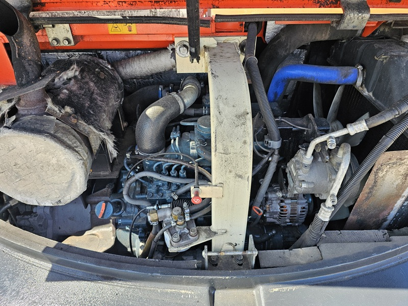 Miniekskavaator KUBOTA KX080-3: pilt 15