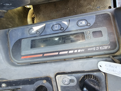 Miniekskavaator KUBOTA KX080-3: pilt 9