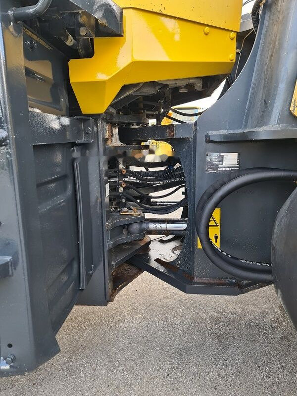 Rataslaadur Komatsu WA480-5: pilt 12