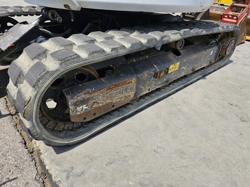 Miniekskavaator YANMAR VIO33U: pilt 14