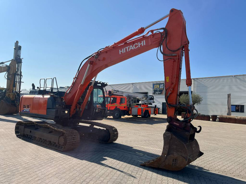Hitachi ZX 210 LC-6 - Lintekskavaator: pilt 4 Hitachi ZX 210 LC-6 - Lintekskavaator: pilt 4