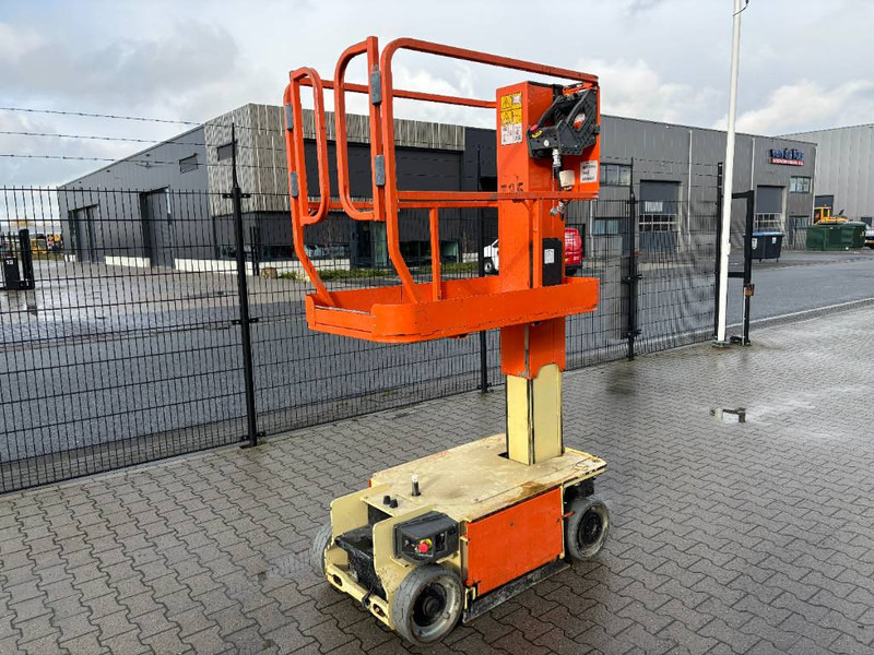 JLG 1230ES - Teleskooppoom: pilt 1 JLG 1230ES - Teleskooppoom: pilt 1