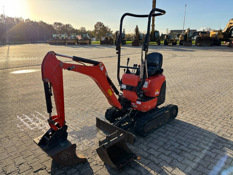 Kubota U10-3 - Miniekskavaator: pilt 1 Kubota U10-3 - Miniekskavaator: pilt 1