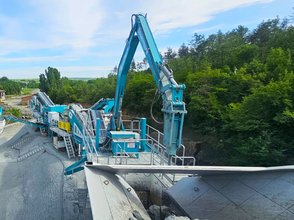 CONSTMACH Hydraulischer Abbruchhammer – Maximale Schlagkraft für Harte Abbrucharbeiten - Purusti: pilt 2 CONSTMACH Hydraulischer Abbruchhammer – Maximale Schlagkraft für Harte Abbrucharbeiten - Purusti: pilt 2