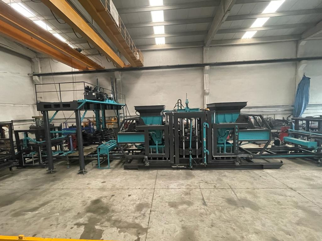 Constmach BS-42 Briquette Making Machine (Concrete Block Making Machine) - Vibropress: pilt 1 Constmach BS-42 Briquette Making Machine (Concrete Block Making Machine) - Vibropress: pilt 1