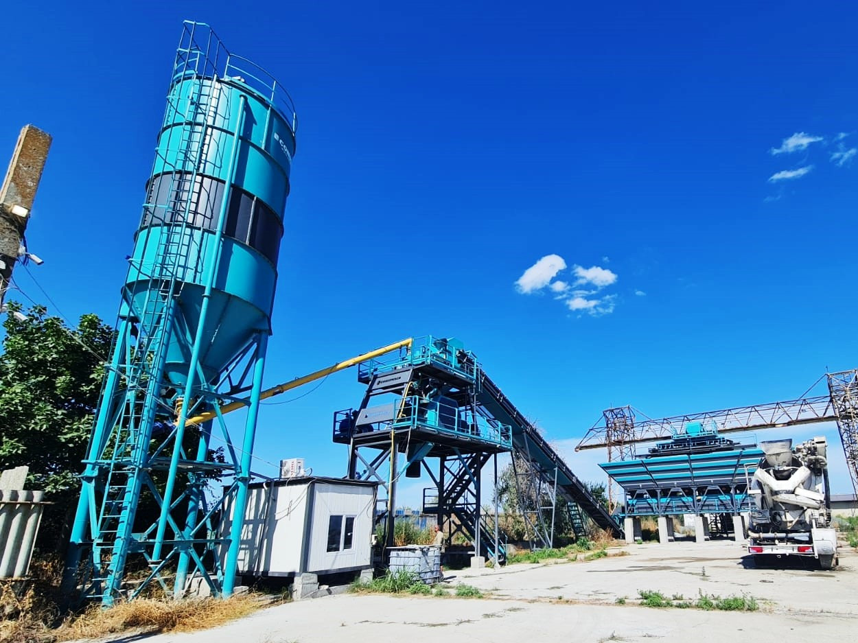 Constmach Centrale à Béton Stationnaire d'une Capacité de 60 m³/h - Betoonitehas: pilt 1 Constmach Centrale à Béton Stationnaire d'une Capacité de 60 m³/h - Betoonitehas: pilt 1