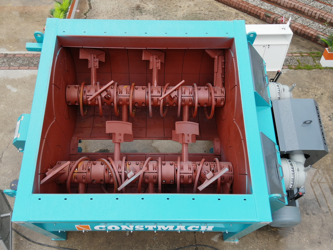 Constmach Mélangeur à Béton à Double Arbre ( Mélangeur à Palettes ) - Segumasin: pilt 2 Constmach Mélangeur à Béton à Double Arbre ( Mélangeur à Palettes ) - Segumasin: pilt 2