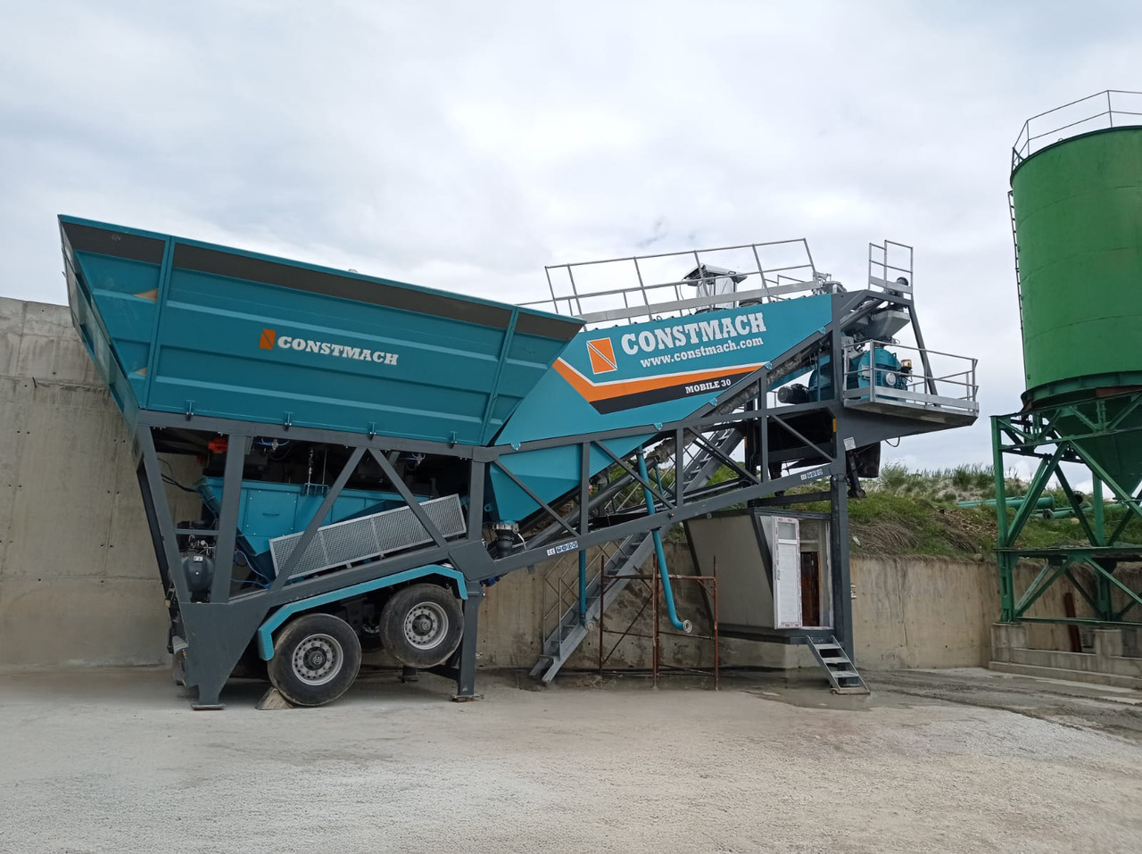 Constmach Mobile Betonmischanlage mit 30 m³/h - Betoonitehas: pilt 3 Constmach Mobile Betonmischanlage mit 30 m³/h - Betoonitehas: pilt 3
