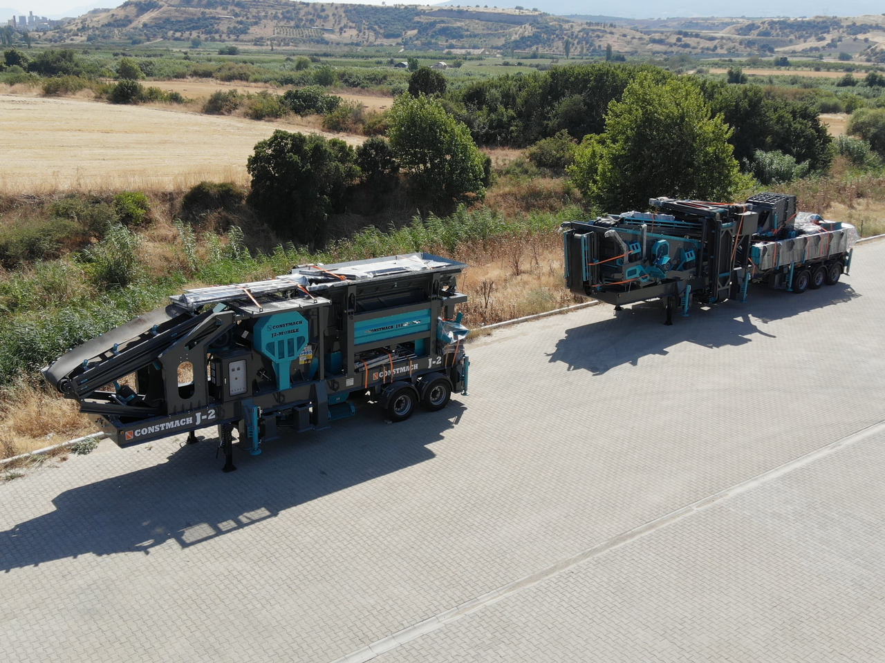 Constmach Mobile Prallbrech- und Siebanlage mit einer Kapazität von 150-200 Tonnen - Mobiilne purusti: pilt 2 Constmach Mobile Prallbrech- und Siebanlage mit einer Kapazität von 150-200 Tonnen - Mobiilne purusti: pilt 2