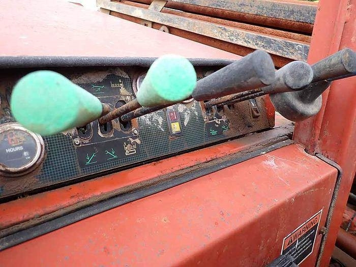 Ditch Witch JT4020 - Puurimisplatvorm: pilt 4 Ditch Witch JT4020 - Puurimisplatvorm: pilt 4