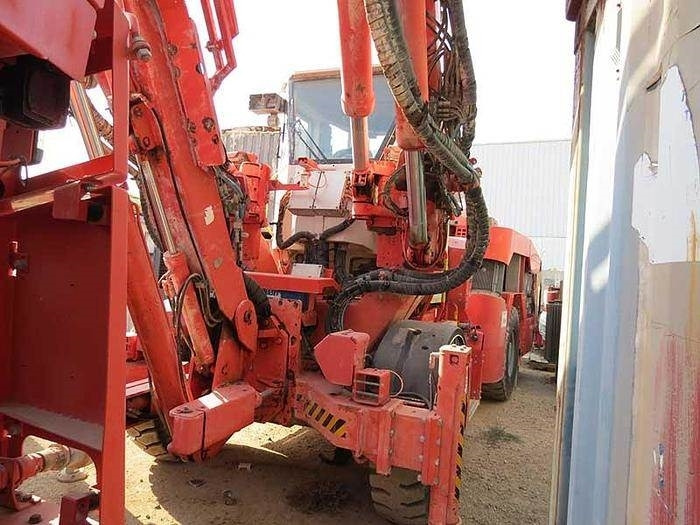Sandvik DT 821 SC - Puurimisplatvorm: pilt 1 Sandvik DT 821 SC - Puurimisplatvorm: pilt 1