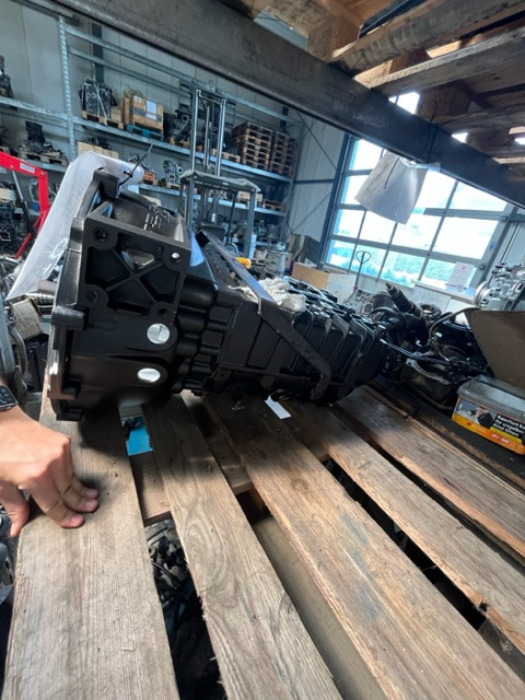 ZF 6S850 Ecolite mit Garantie - Käigukast - Veoauto: pilt 3 ZF 6S850 Ecolite mit Garantie - Käigukast - Veoauto: pilt 3