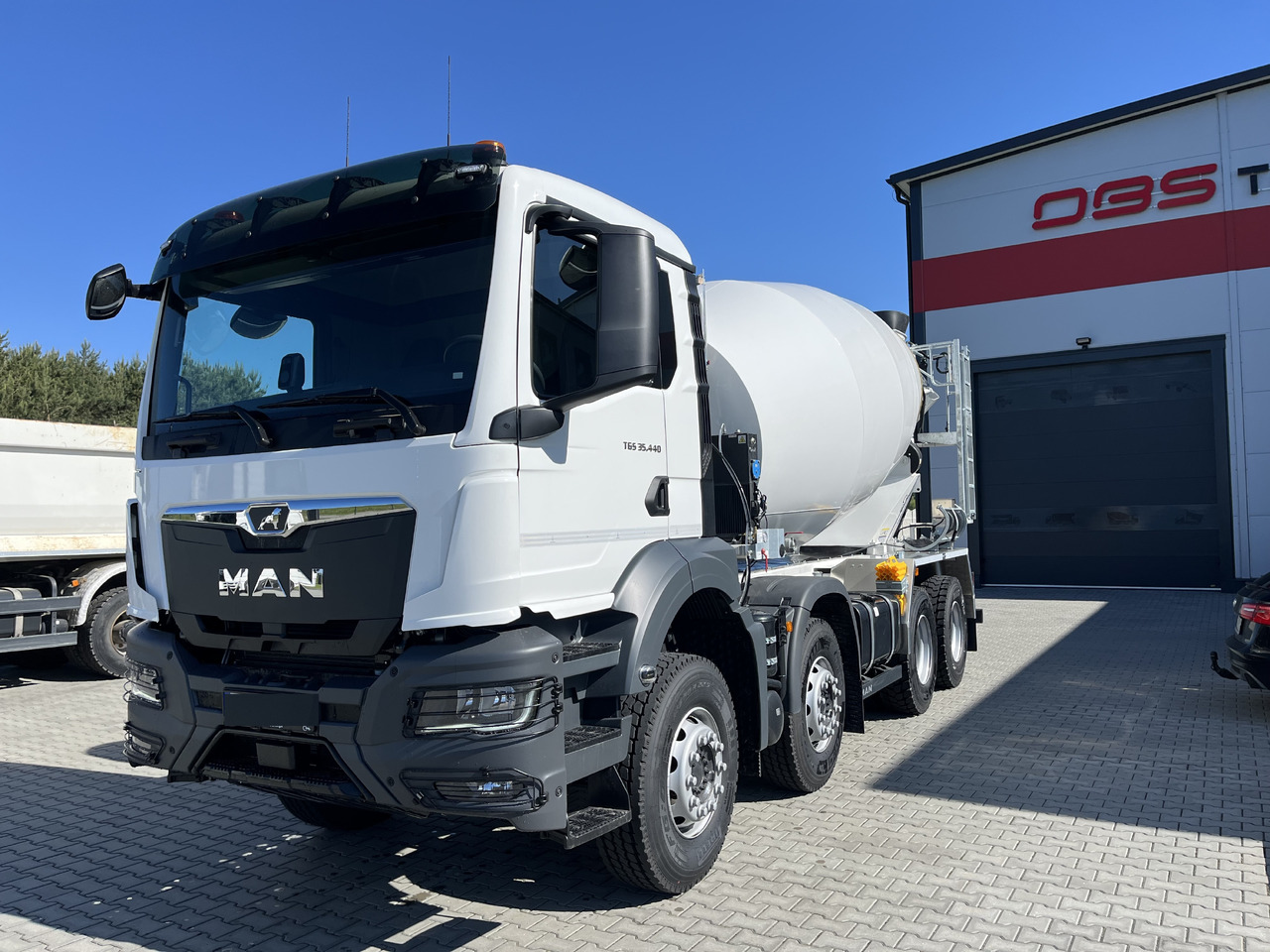 MAN TGS 35.440, 8x4 BB, EURO 6, YEAR 2024, 10m - NEW - Autobetoonisegisti: pilt 2 MAN TGS 35.440, 8x4 BB, EURO 6, YEAR 2024, 10m - NEW - Autobetoonisegisti: pilt 2