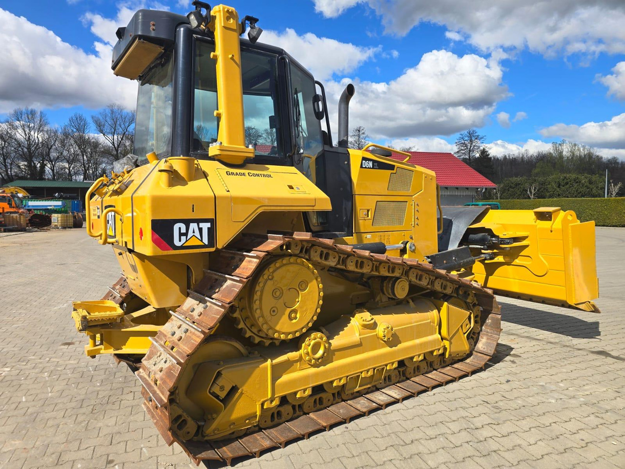 CATERPILLAR D 6 N XL - Buldooser: pilt 4 CATERPILLAR D 6 N XL - Buldooser: pilt 4