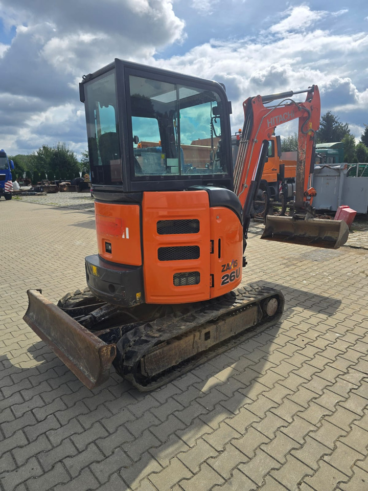 HITACHI ZX 26U-5A CR - Miniekskavaator: pilt 2 HITACHI ZX 26U-5A CR - Miniekskavaator: pilt 2