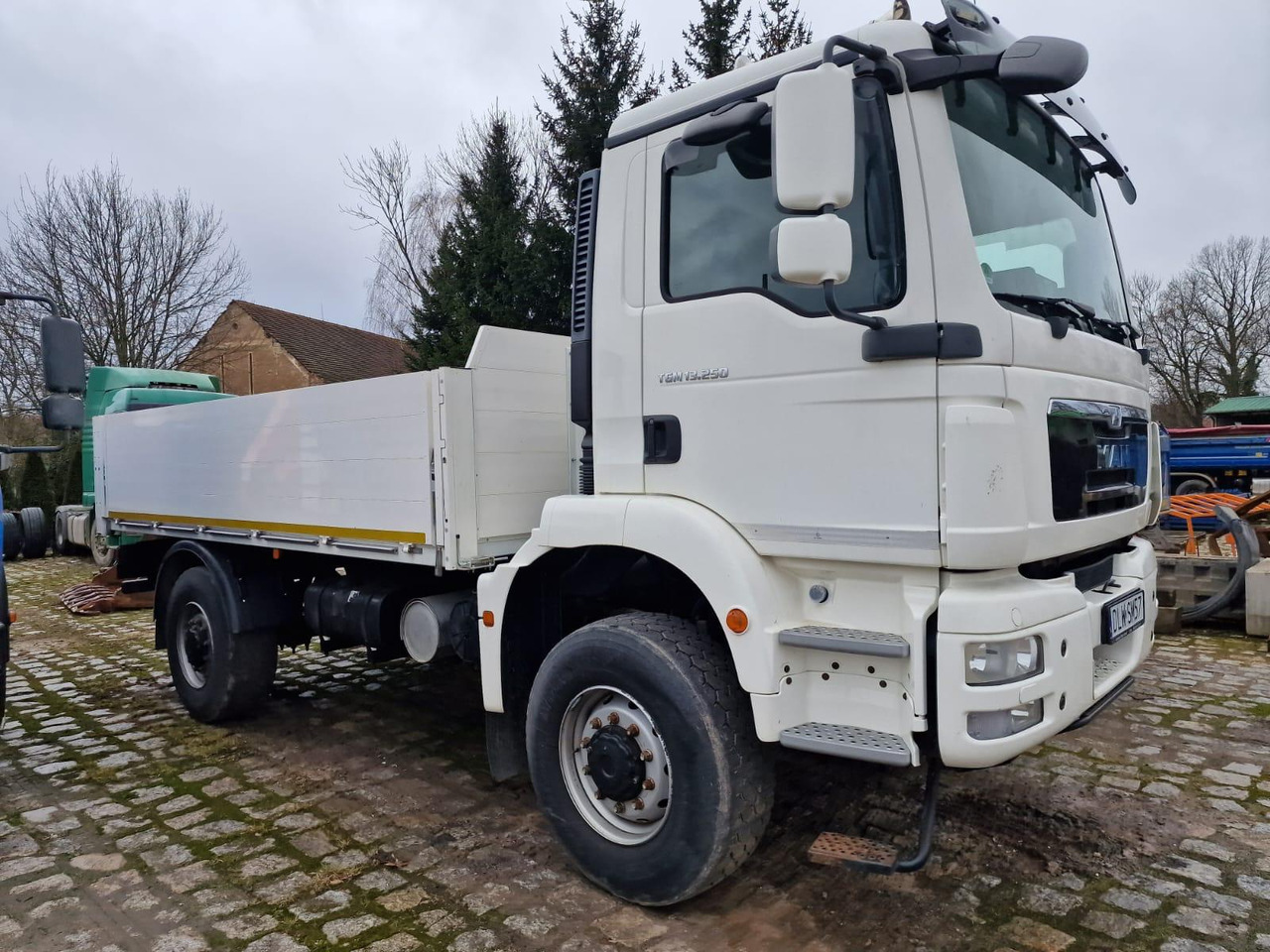 MAN 13.250 - Veoauto: pilt 4 MAN 13.250 - Veoauto: pilt 4