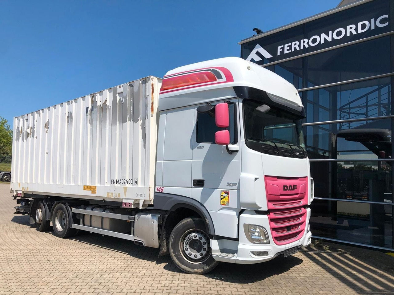 DAF XF450 SSC Lenk/Lift*LBW*AHK*Standklima - Kasti veoauto: pilt 1 DAF XF450 SSC Lenk/Lift*LBW*AHK*Standklima - Kasti veoauto: pilt 1