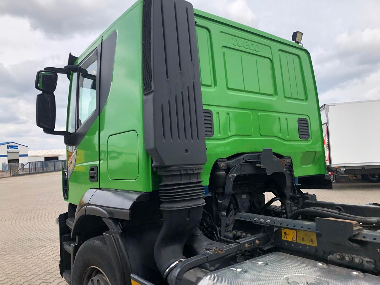 Iveco Stralis 460 AHK*Lenk/Lift-Achse*Meiller - Konkstõstukiga veoauto: pilt 2 Iveco Stralis 460 AHK*Lenk/Lift-Achse*Meiller - Konkstõstukiga veoauto: pilt 2