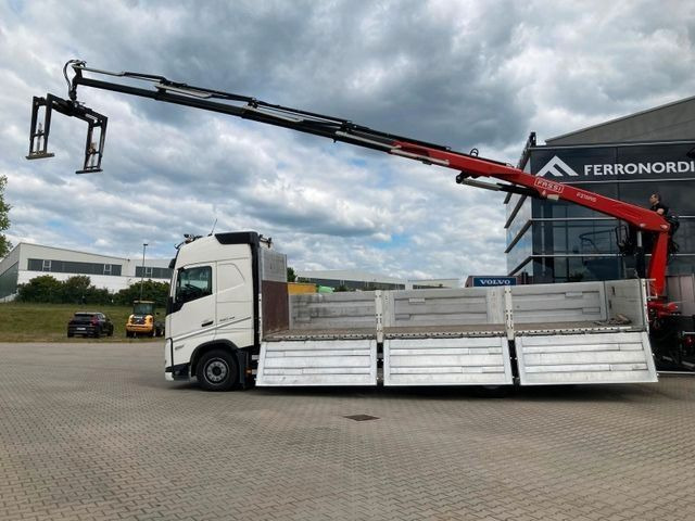 Volvo FH460 8x2 TRIDEM VLA&NLA gelenkt*FASSI F215AS.24 - Madelveok/ Platvormveok, Kraanaga veoauto: pilt 3 Volvo FH460 8x2 TRIDEM VLA&NLA gelenkt*FASSI F215AS.24 - Madelveok/ Platvormveok, Kraanaga veoauto: pilt 3