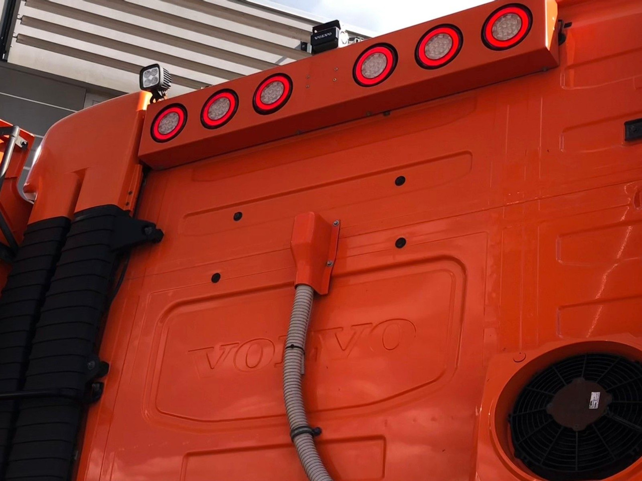 Volvo FH460 8x4 Tridem*TopZustand*excellent condition - Kallurauto: pilt 3 Volvo FH460 8x4 Tridem*TopZustand*excellent condition - Kallurauto: pilt 3