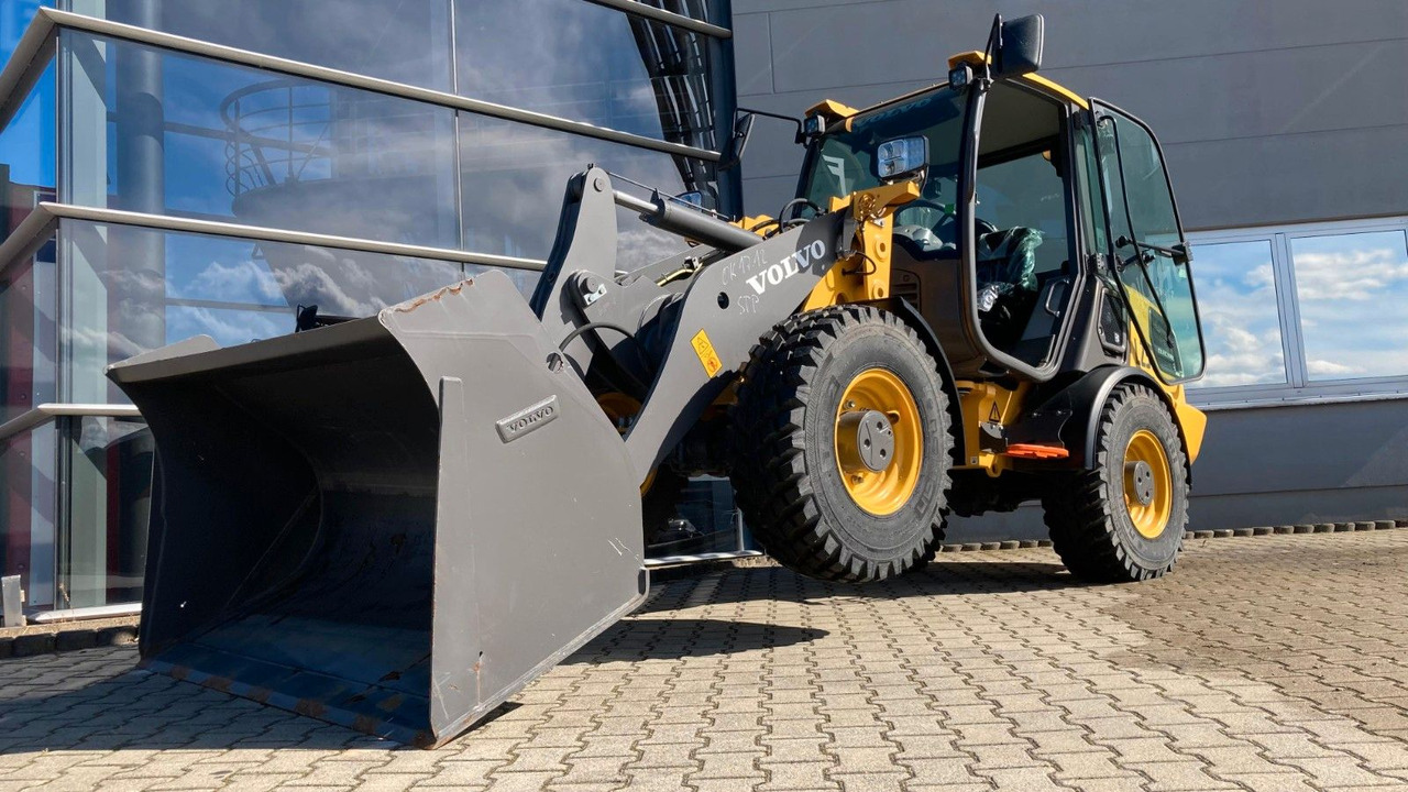 Volvo JL25H Electric *Auch Miete Volvo L25 Electric *Auch Miete*Neuzustand+22+14 kW - Rataslaadur: pilt 5 Volvo JL25H Electric *Auch Miete Volvo L25 Electric *Auch Miete*Neuzustand+22+14 kW - Rataslaadur: pilt 5