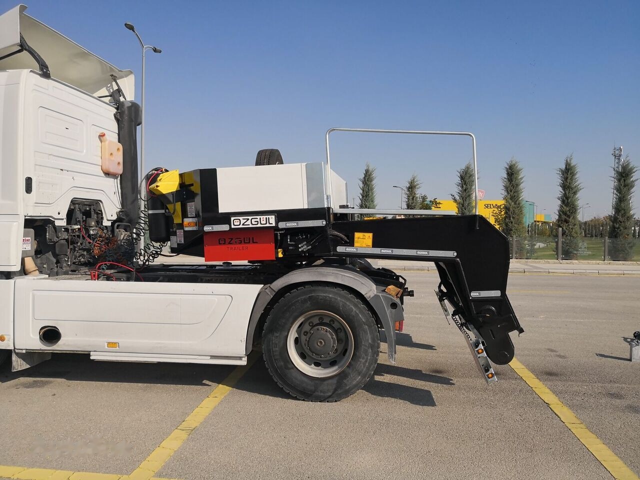 Özgül 2 AXLE LOW LOADER SEMI TRAILER - Madal platvormpoolhaagis: pilt 5 Özgül 2 AXLE LOW LOADER SEMI TRAILER - Madal platvormpoolhaagis: pilt 5