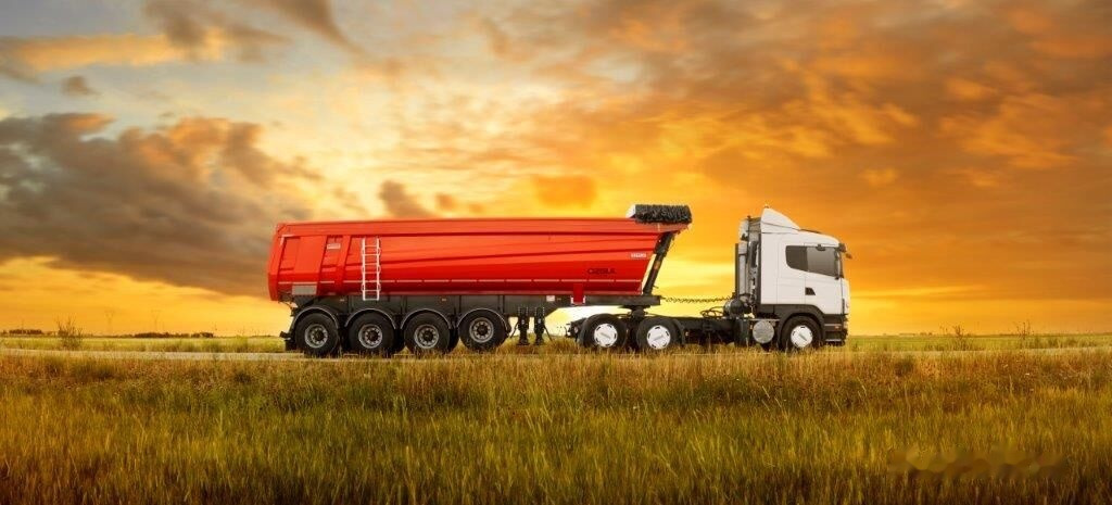 Özgül 2024 - Kallur-poolhaagis: pilt 1 Özgül 2024 - Kallur-poolhaagis: pilt 1