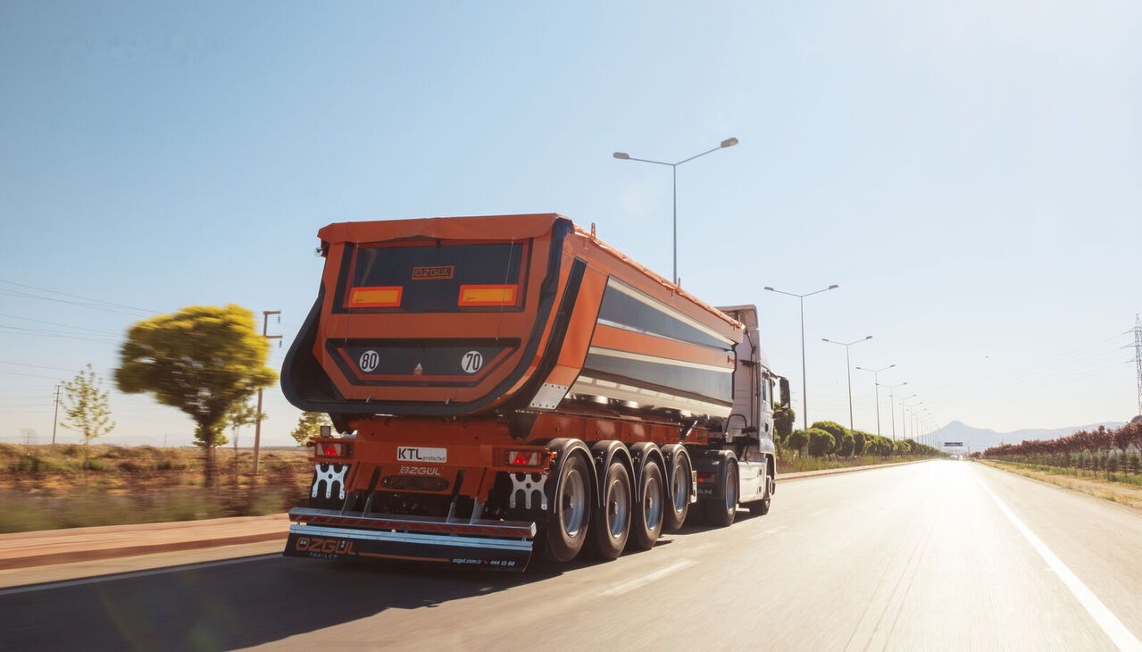 Özgül 4 AXLE TIPPING SEMI TRAILER - Kallur-poolhaagis: pilt 1 Özgül 4 AXLE TIPPING SEMI TRAILER - Kallur-poolhaagis: pilt 1