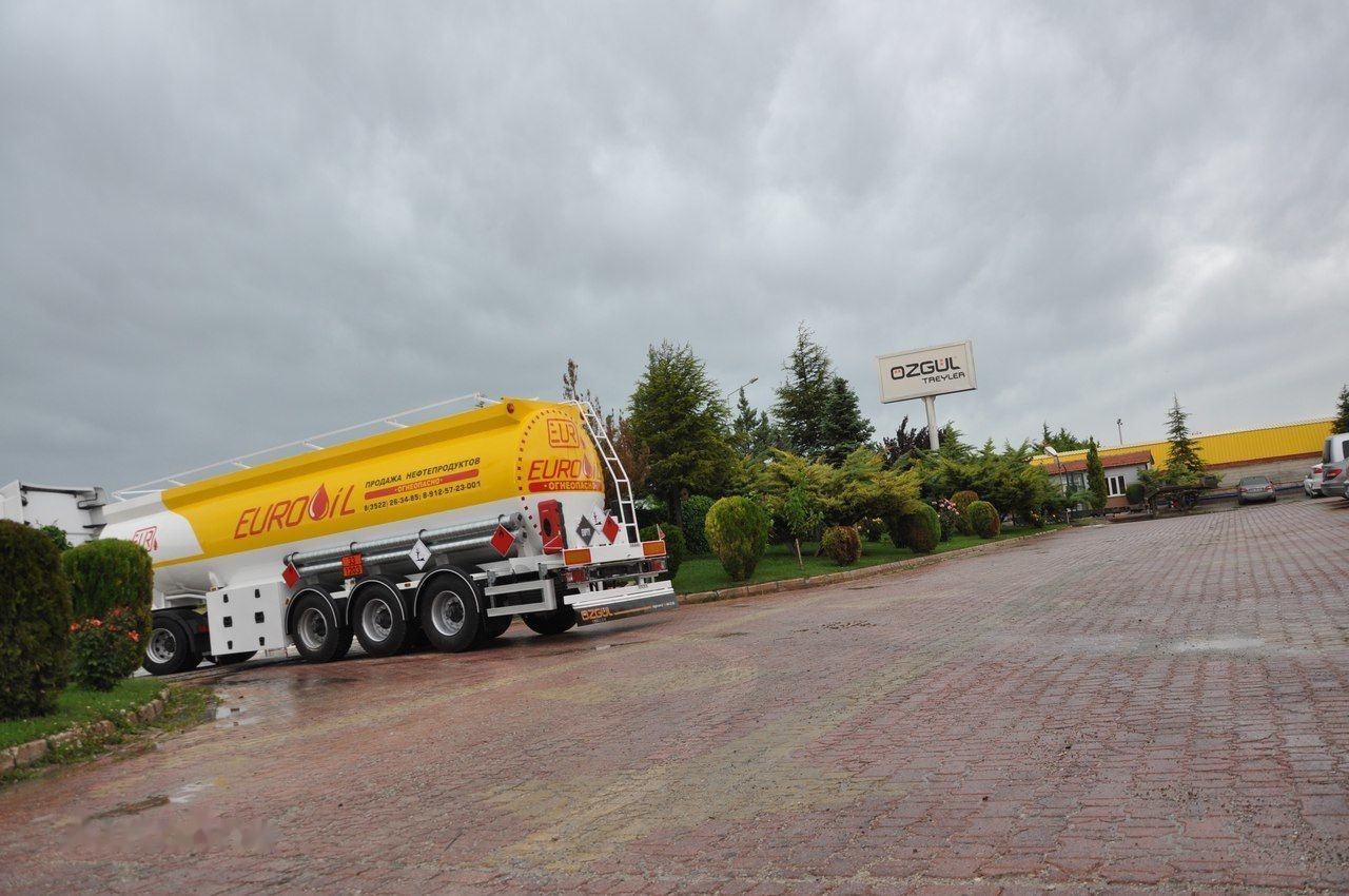 Özgül FUEL TANKER SEMI TRAILER - Tsistern poolhaagis: pilt 4 Özgül FUEL TANKER SEMI TRAILER - Tsistern poolhaagis: pilt 4