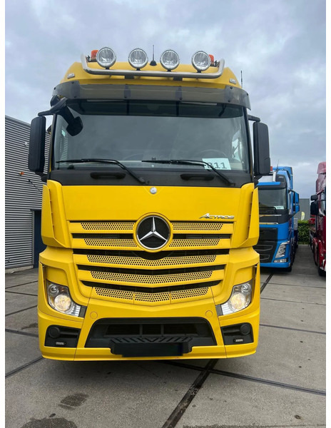 Mercedes-Benz Actros 4163 SLT 8x4/4 - Sadulveok: pilt 4 Mercedes-Benz Actros 4163 SLT 8x4/4 - Sadulveok: pilt 4
