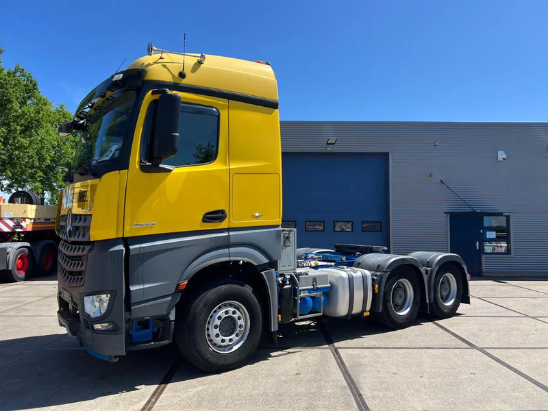 Mercedes-Benz Arocs 2663 6x4 - Sadulveok: pilt 1 Mercedes-Benz Arocs 2663 6x4 - Sadulveok: pilt 1