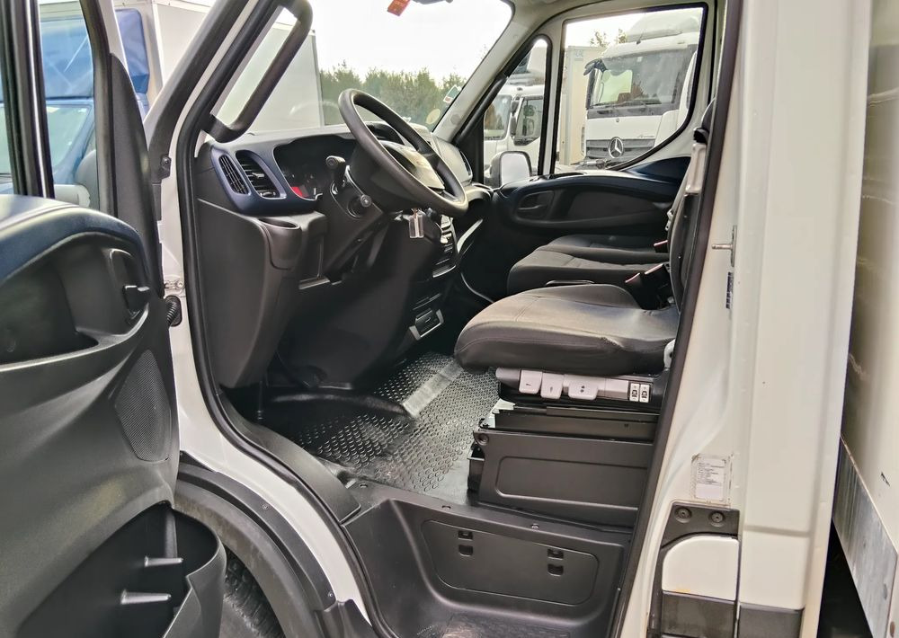 Kasti veoauto Iveco Daily: pilt 26