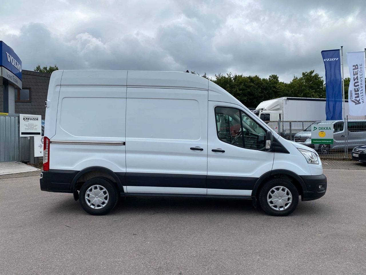 Ford Transit 350 L2 Trend Werkstattausbau - Kaubik: pilt 3 Ford Transit 350 L2 Trend Werkstattausbau - Kaubik: pilt 3