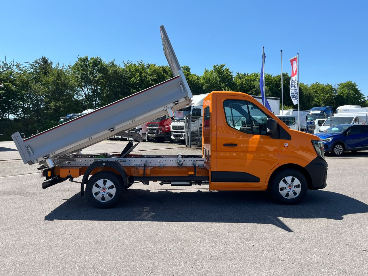 Renault Master mit JPM Dreiseitenkipper - Tarbesõiduk kallur: pilt 4 Renault Master mit JPM Dreiseitenkipper - Tarbesõiduk kallur: pilt 4