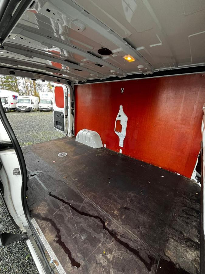 Meeskonnaauto Opel Vivaro L2H1 1.6 CDTI 120 CH: pilt 9