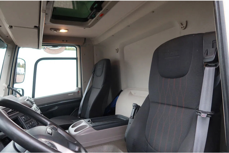 DAF CF 290 Bakwagen+Klep Dhollandia 1500 kg - Kasti veoauto: pilt 5 DAF CF 290 Bakwagen+Klep Dhollandia 1500 kg - Kasti veoauto: pilt 5