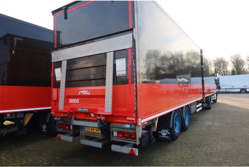 DAF CF 410 DAF CF 410 Bakwagen+Trailer 2x DHollandia 2000kg 6 stuks in voorraad!! - Kasti veoauto: pilt 3 DAF CF 410 DAF CF 410 Bakwagen+Trailer 2x DHollandia 2000kg 6 stuks in voorraad!! - Kasti veoauto: pilt 3
